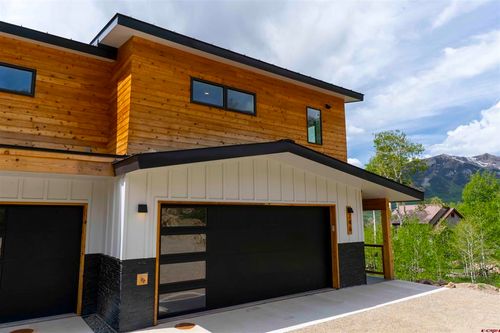 246 Anderson Dr, Crested Butte, CO, 81224-9716 | Card Image