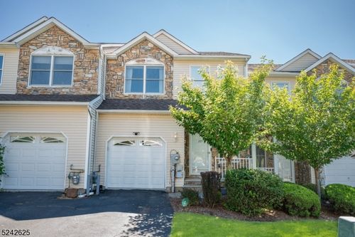 137 Summerhill Dr, Morris Plains, NJ, 07950-1188 | Card Image