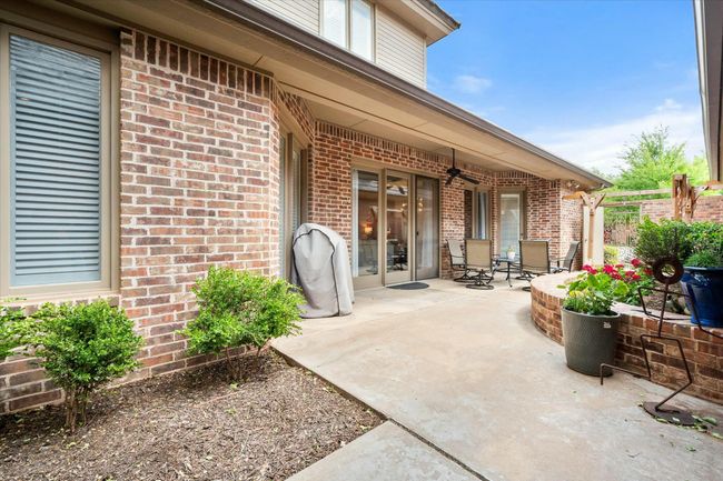 9214 York Pl, House other with 4 bedrooms, 3 bathrooms and null parking in Lubbock TX | Image 32