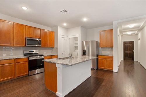 17100 Arcata Ave, Pflugerville, TX, 78660-6229 | Card Image