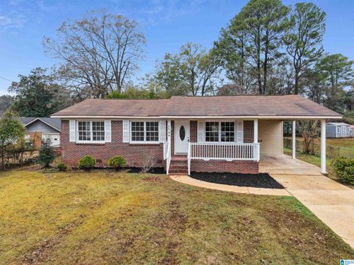 3366 Crescent Dr, HUEYTOWN, AL, 35023-2947 | Card Image