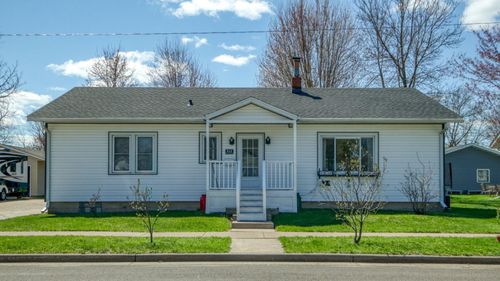 512 W Evans St, RICE LAKE, WI, 54868-1536 | Card Image