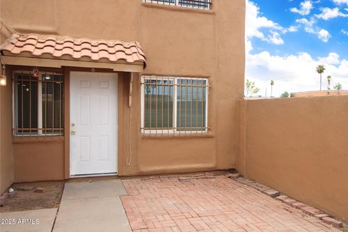 4603 E Jones Ave, Phoenix, AZ, 85040-2000 | Card Image