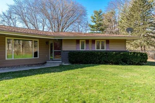 1920 Yale Bridge Road, South Beloit, IL, 61080 | Card Image