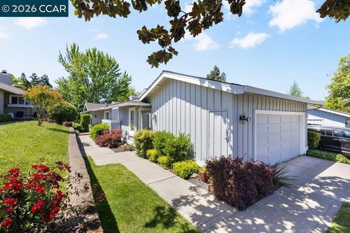2117 Myrtle Beach Ln, Danville, CA, 94526-6213 | Card Image
