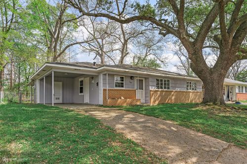 2603 W Cavett Dr, Shreveport, LA, 71104-3712 | Card Image