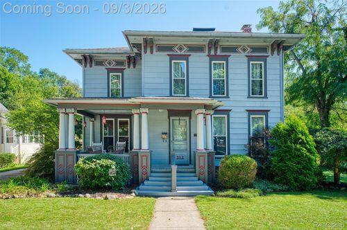 212 S Union St, Tecumseh, MI, 49286-1816 | Card Image