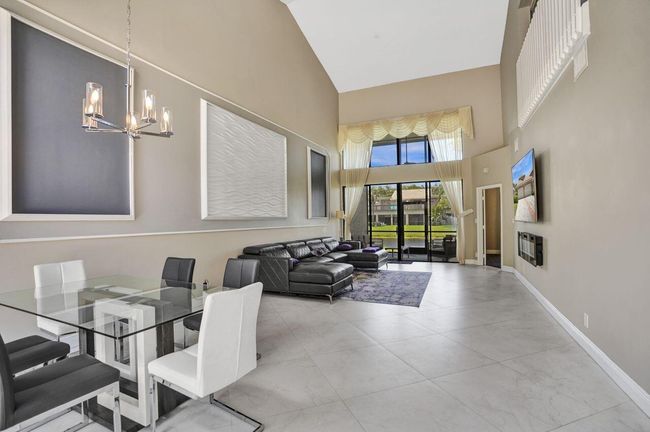 D - 5465 Monterey D Circle, Condo with 3 bedrooms, 3 bathrooms and null parking in Delray Beach FL | Image 8