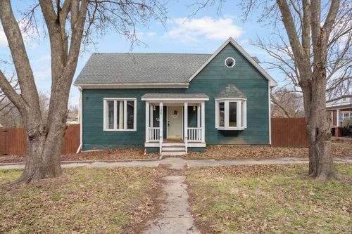 706 7th St, Boonville, MO, 65233-1610 | Card Image