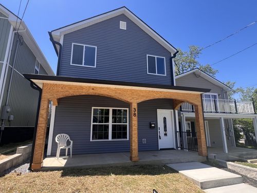 38 N Burns Ave, Winchester, KY, 40391-1918 | Card Image