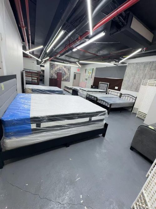 108 Roosevelt Ave, Corona, NY, 11368-5633 | Card Image