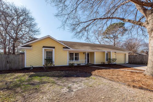 208 Buckskin Drive, Summerville, SC, 29486 | Card Image