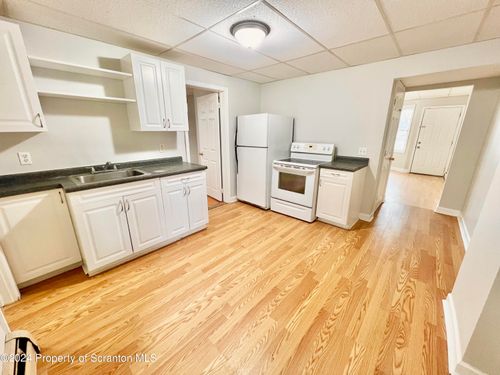 apt-1-363 N Garfield Ave, Scranton, PA, 18504-1937 | Card Image