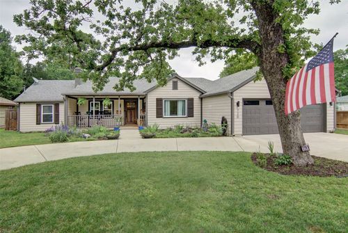 720 Merritt St, River Oaks, TX, 76114-2960 | Card Image