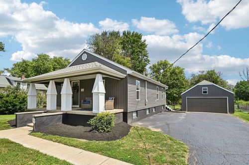 106 N Grener Ave, Columbus, OH, 43228-1586 | Card Image