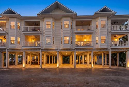 115-54 Se 910th Ave, Suwannee, FL, 32692 | Card Image