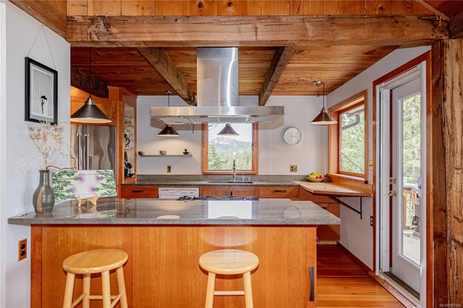 1821 Hyacinthe Bay Rd, House other with 4 bedrooms, 4 bathrooms and 10 parking in Quadra Island BC | Image 26