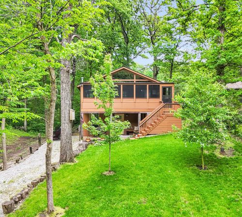 131 Shawnee Ln, Loda, IL, 60948-9661 | Card Image