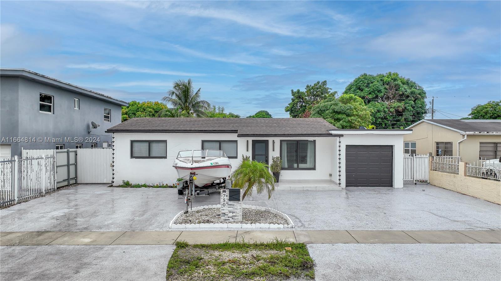 55th St, Hialeah, FL 33013