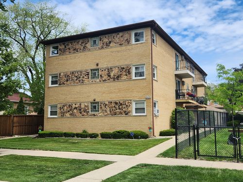 apt-3w-2413 N 76th Ave, Elmwood Park, IL, 60707-2577 | Card Image