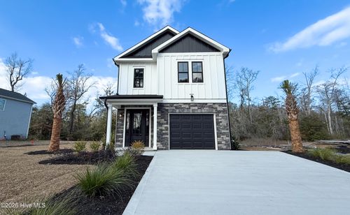 21 Little Creek Rd, Castle Hayne, NC, 28429-5360 | Card Image