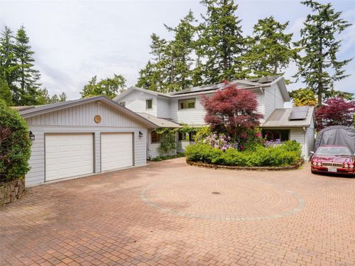 11657 Jupata Way, North Saanich, BC, V8L5K1 | Card Image