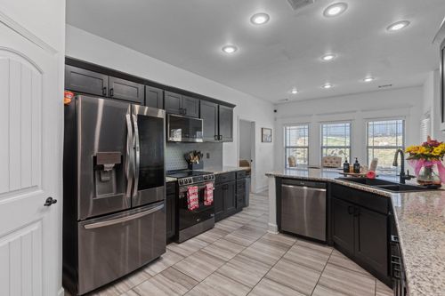 6898 Grace Village Dr, Alexander, AR, 72002-8315 | Card Image