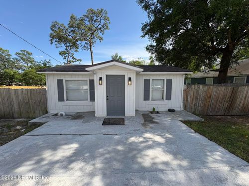 8326 Galveston Avenue, Jacksonville, CA, 32211 | Card Image