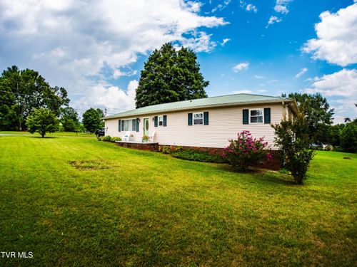 100 Carroll Cir, Rogersville, TN, 37857-6220 | Card Image