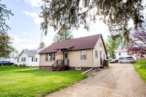 405 Oak Street, BLANCHARDVILLE, WI, 53516 | Card Image