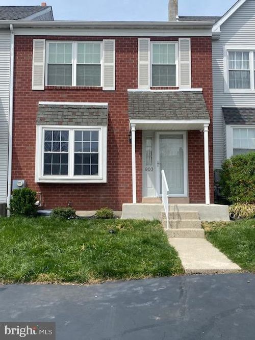 803 Treetop Ln, West Norriton, PA, 19403-5161 | Card Image