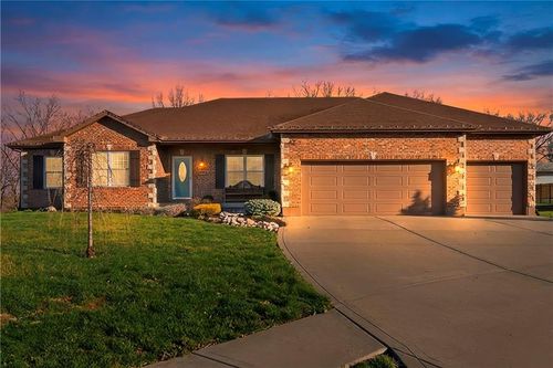 11412 Ne 113th Ter, Liberty, MO, 64068-8761 | Card Image