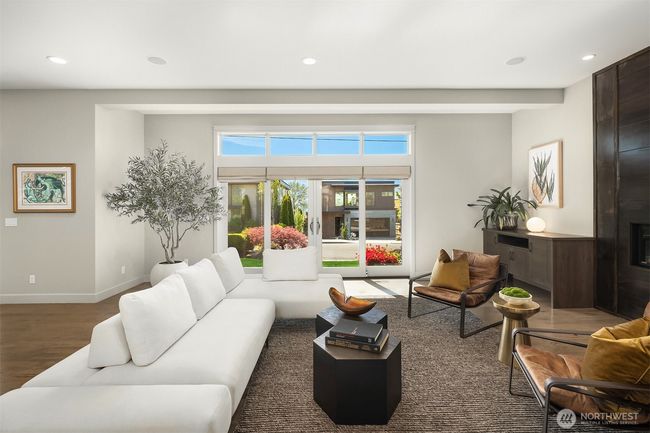 212 5 Th Ave W, House other with 4 bedrooms, 4 bathrooms and 4 parking in Kirkland WA | Image 7