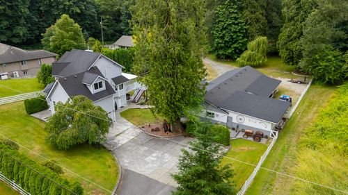 11385 248 St, Maple Ridge, BC, V2W1H4 | Card Image