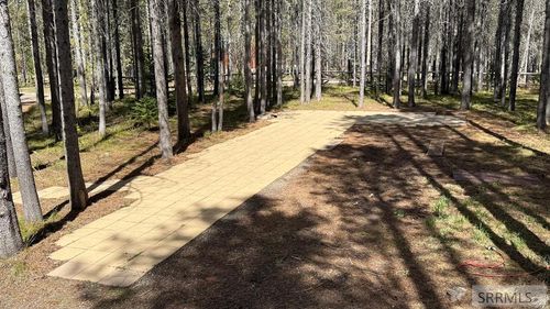 4042 Marlin Dr, Island Park, ID, 83429 | Card Image
