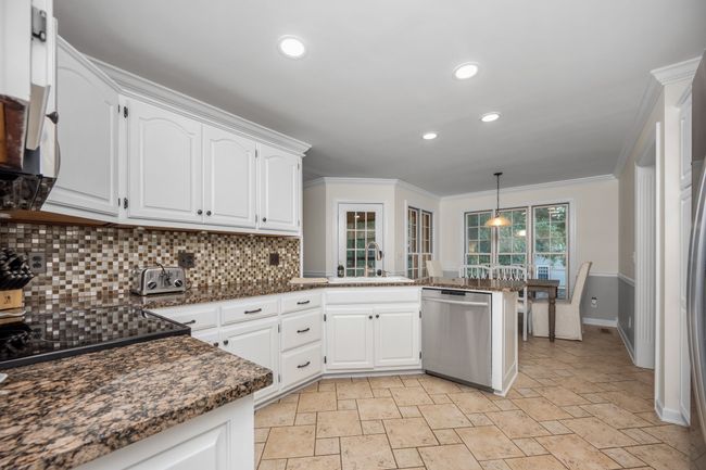 208 Loop Dr, House other with 4 bedrooms, 4 bathrooms and 3 parking in Winchester TN | Image 38