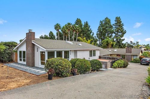 a-2425 Levante, Carlsbad, CA, 92009 | Card Image