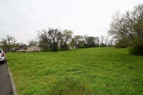 1409 Jones Ave, Nashville, TN, 37207-5556 | Card Image