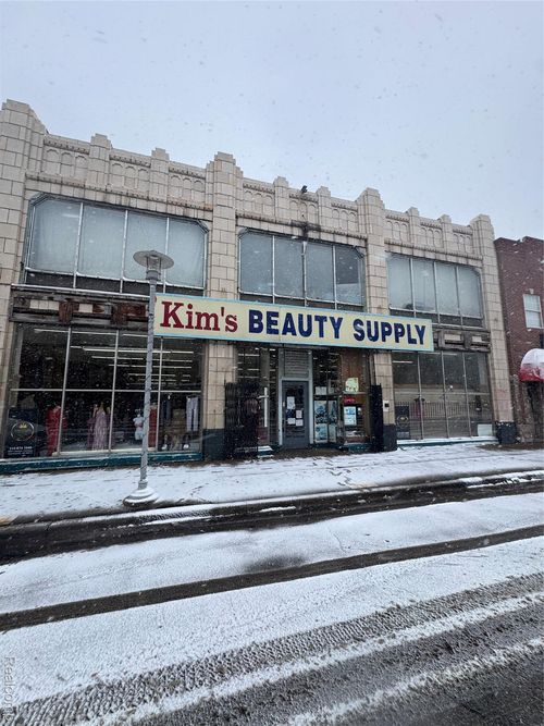 9821 Joseph Campau St, Hamtramck, MI, 48212-3234 | Card Image