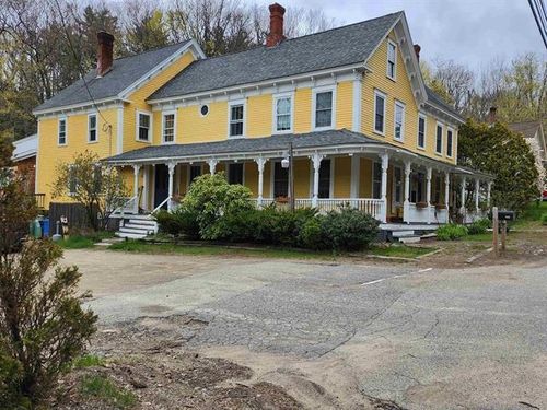 2-685 South Main Street, Wolfeboro, NH, 03896 | Card Image