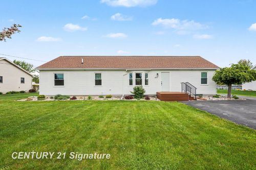 2921 E Fisher Road, Monitor Charter Township, MI, 48607 | Card Image