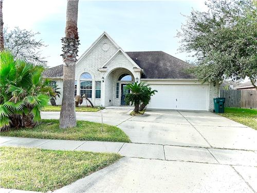 7613 Bayonne Dr, Corpus Christi, TX, 78414-6176 | Card Image