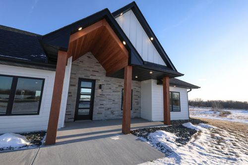 6055 Scenic View Ct, Kimball, MN, 55353-4400 | Card Image