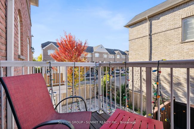 20 Lawrencetown St, House attached with 5 bedrooms, 4 bathrooms and 2 parking in Ajax ON | Image 32