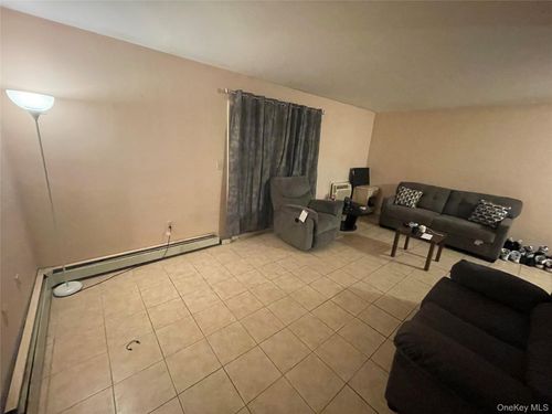 234-234 Concord Ln, Middletown, NY, 10940-6655 | Card Image