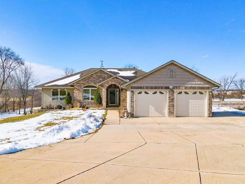 N1617 Carlin Road, KOSHKONONG, WI, 53538 | Card Image