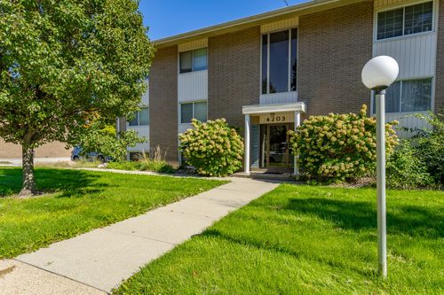 6-4203 62nd St, Urbandale, IA, 50322-2854 | Card Image