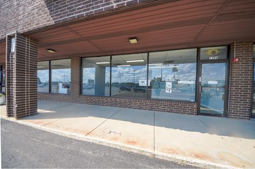 1296 E Dundee Rd, Palatine, IL, 60074-8313 | Card Image