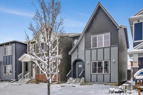 919 Walgrove Blvd Se, Calgary, AB, T2X4G1 | Card Image