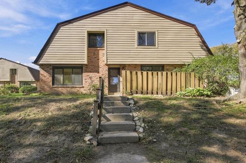 8645 N 72nd Street, Milwaukee, WI, 53223 | Card Image